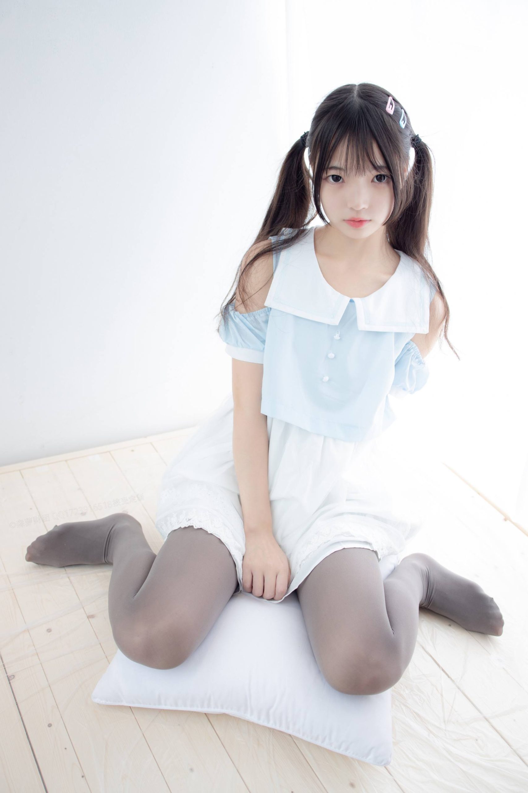 图片[5]-超级甜美的灰丝小姑娘【86P】20005-美美图社