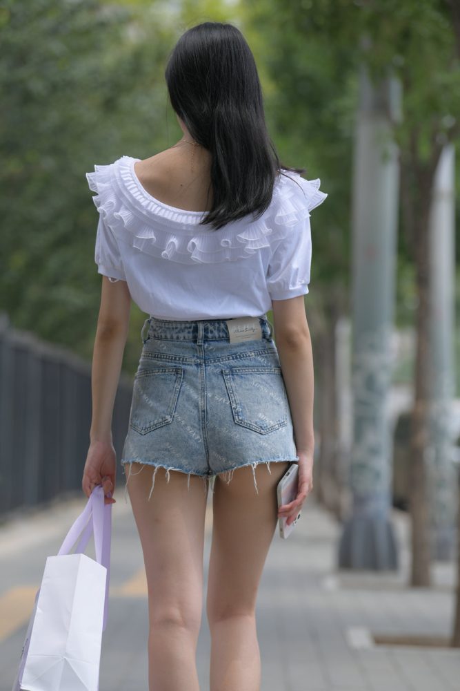 J2219 644P1V-23.3GB-美美图社