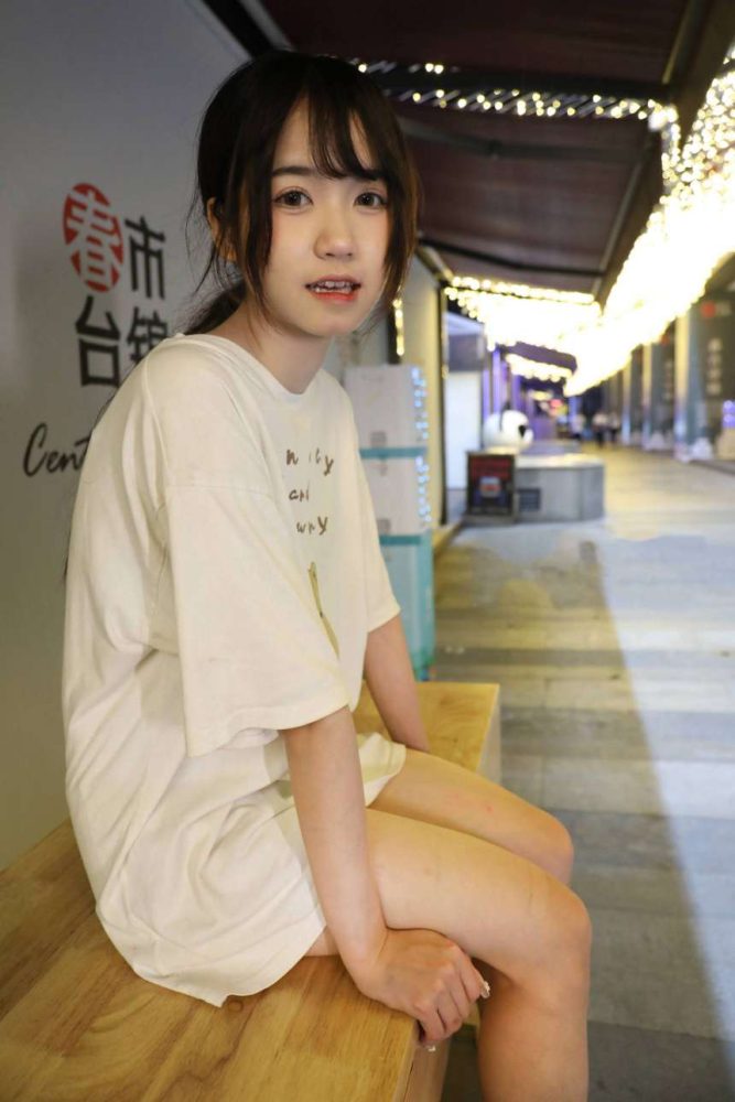 喜欢玩电竞的双马尾粉红女孩【65P】20026-美美图社
