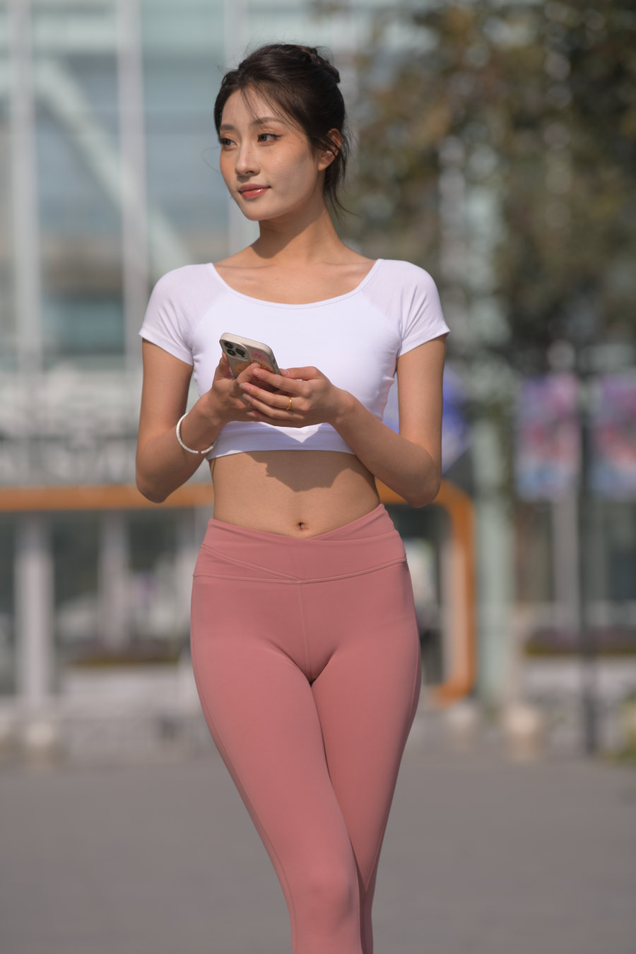 图片[1]-粉红色瑜伽裤女孩J4915 583P1V-26.4GB-美美图社