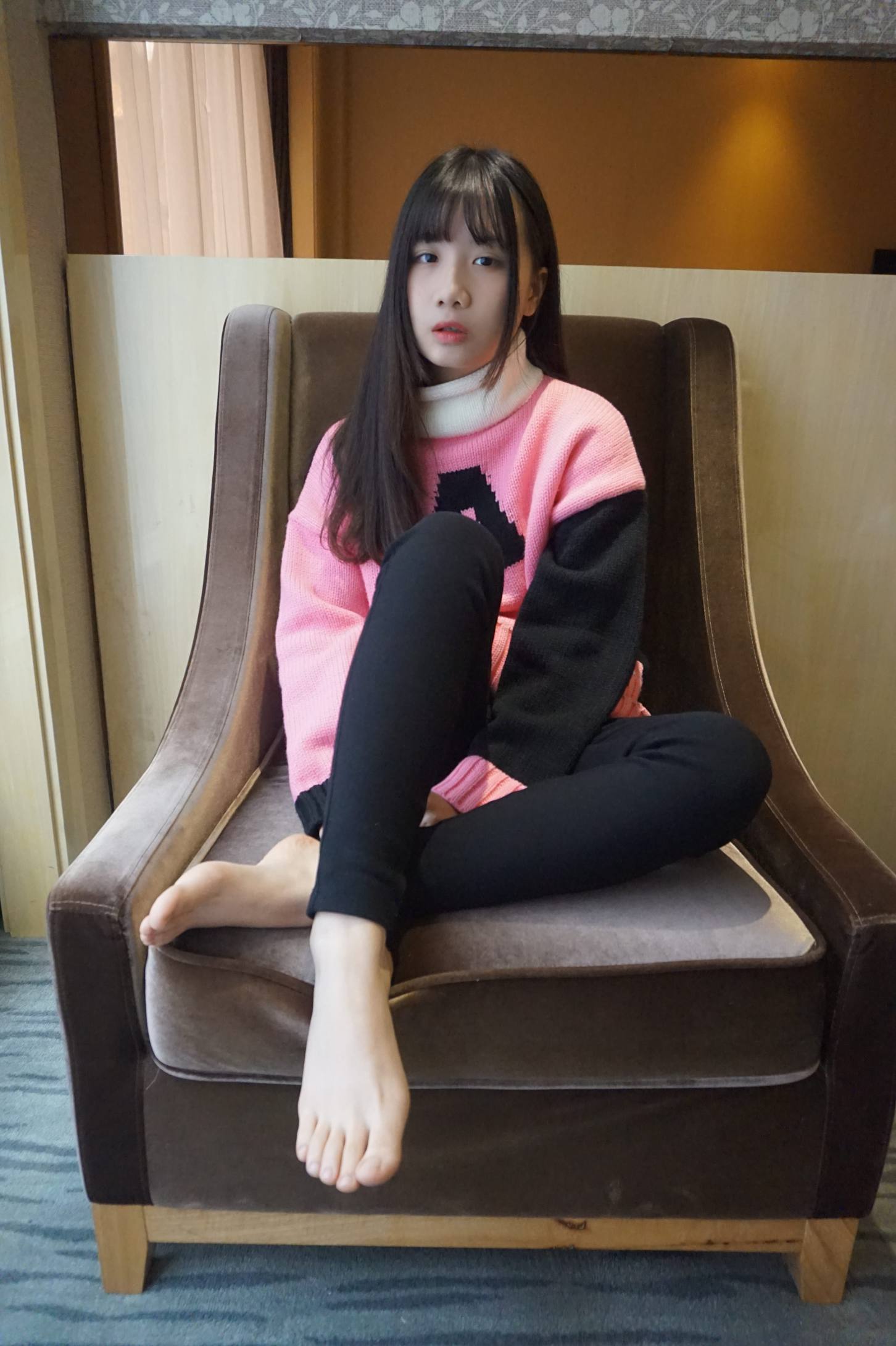 图片[1]-齐刘海的长发女孩【70P】20016-美美图社