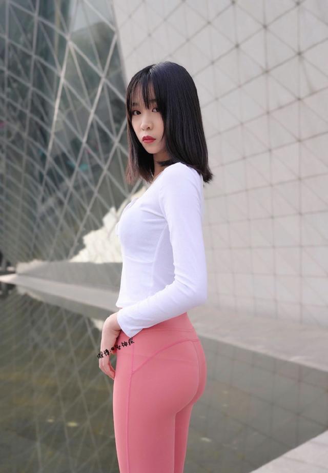 图片[4]-粉色瑜伽裤年轻女孩 J1311 417P17V-14.9GB-美美图社