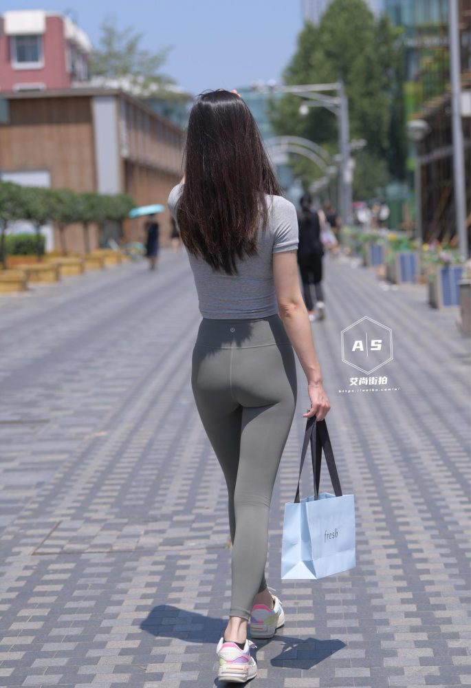 图片[1]-非常漂亮的瑜伽裤女孩J2192 501P1V-15.5GB-美美图社