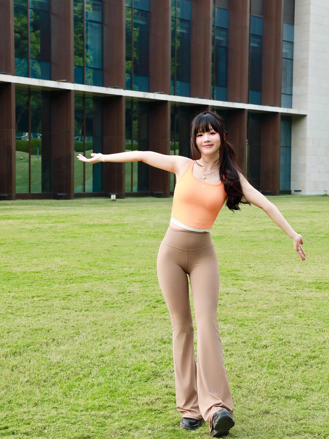 图片[4]-喜欢瑜伽的阳光快乐女孩【135P】04042-美美图社