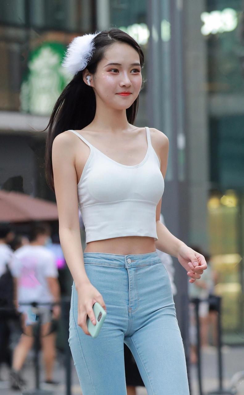 图片[1]-非常漂亮的牛仔裤女孩 J2144 98P1V-1.92GB-美美图社