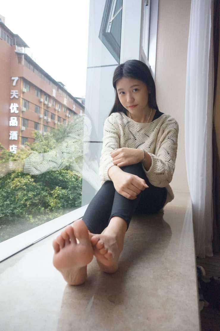 图片[3]-眼神很清澈的赤脚女孩【59P】20020-美美图社