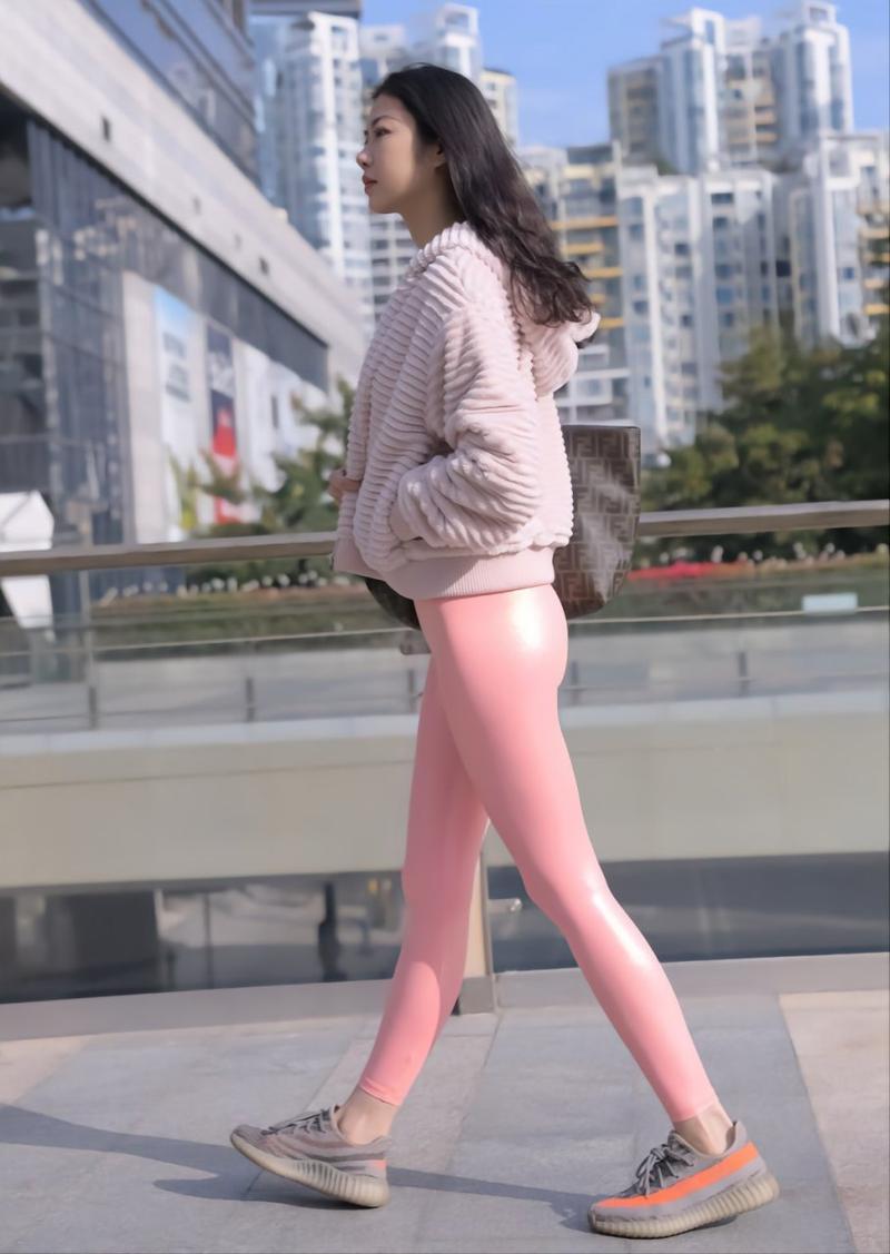 图片[2]-粉红色紧身裤的女孩 J1482 365P2V-18.1GB-美美图社