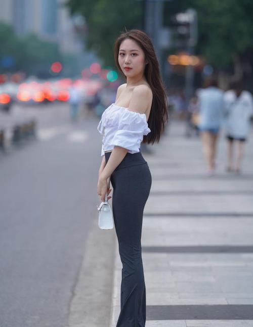 图片[3]-身材非常哇塞的瑜伽裤女孩  J1333 521P6V-21.6GB-美美图社