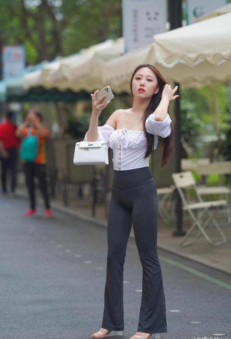 图片[2]-身材非常哇塞的瑜伽裤女孩  J1333 521P6V-21.6GB-美美图社